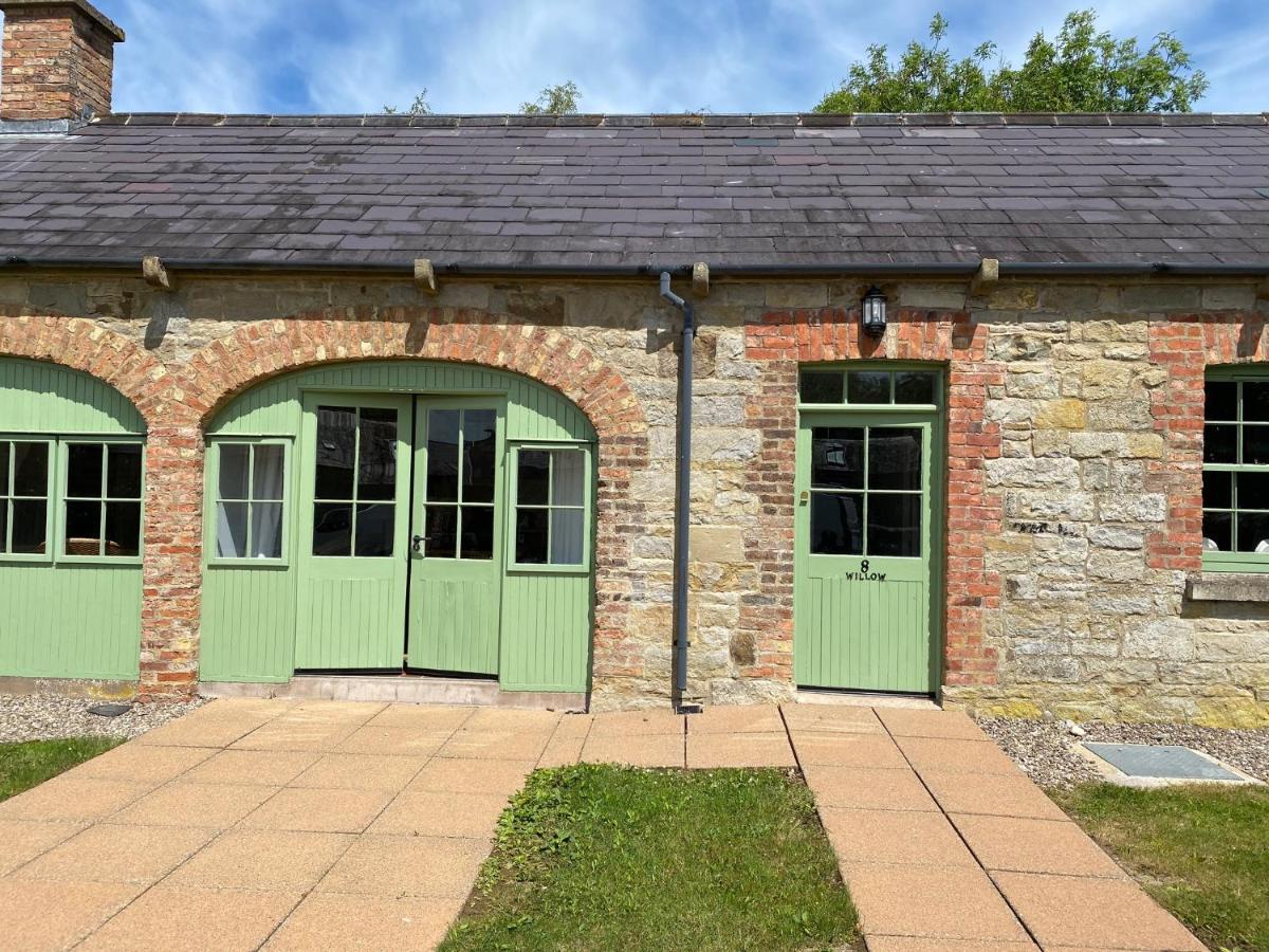 Belle Isle Castle And Cottages Enniskillen Exterior photo